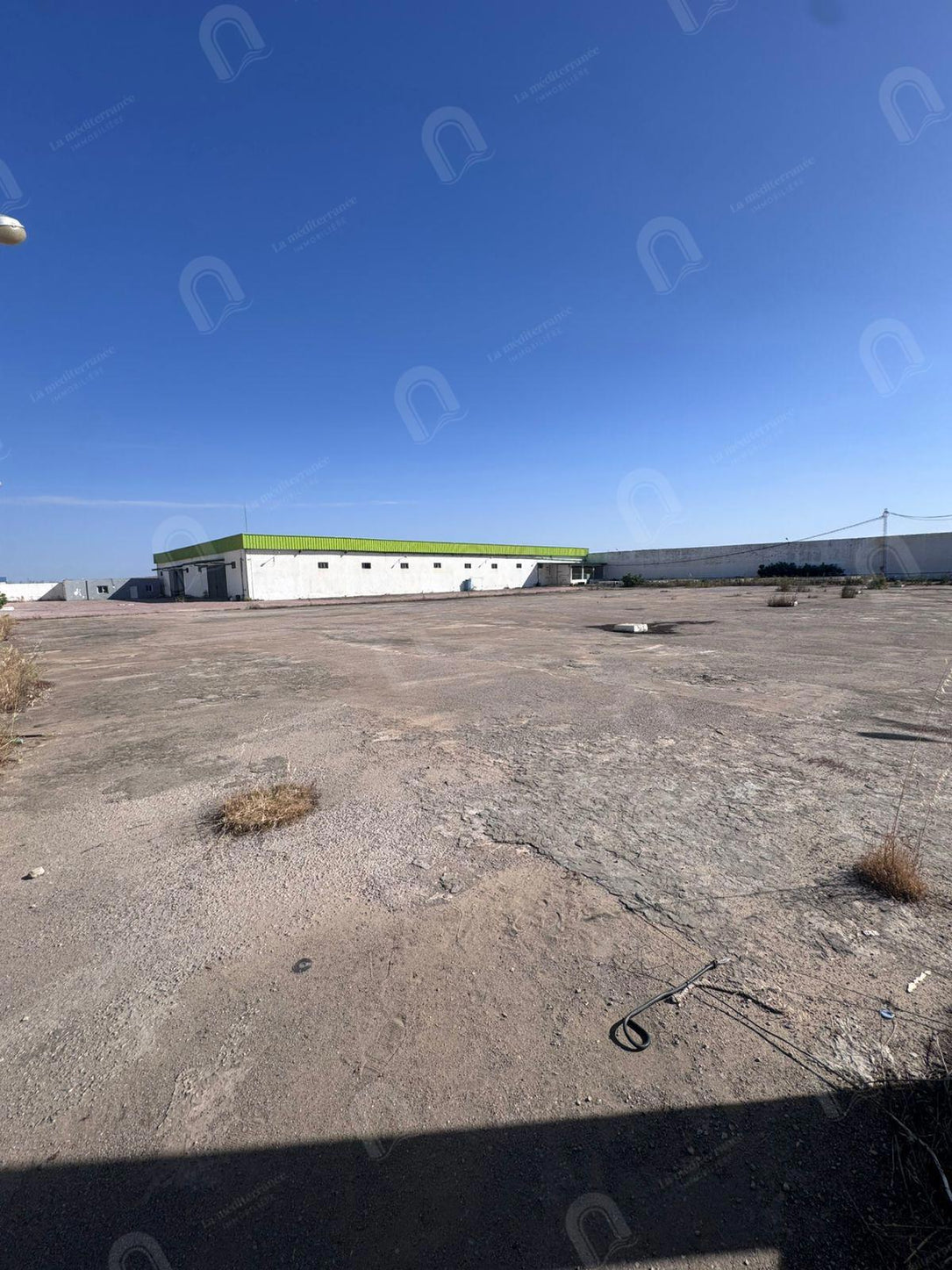 A louer une usine industrielle à El Fejja