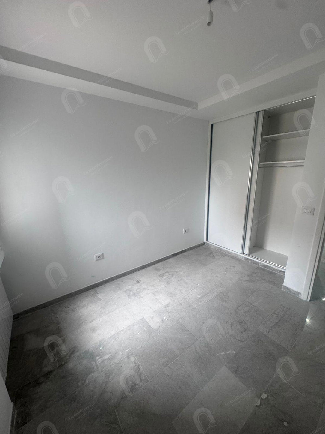 A louer appartement S+2 hst jamais habité au bardo