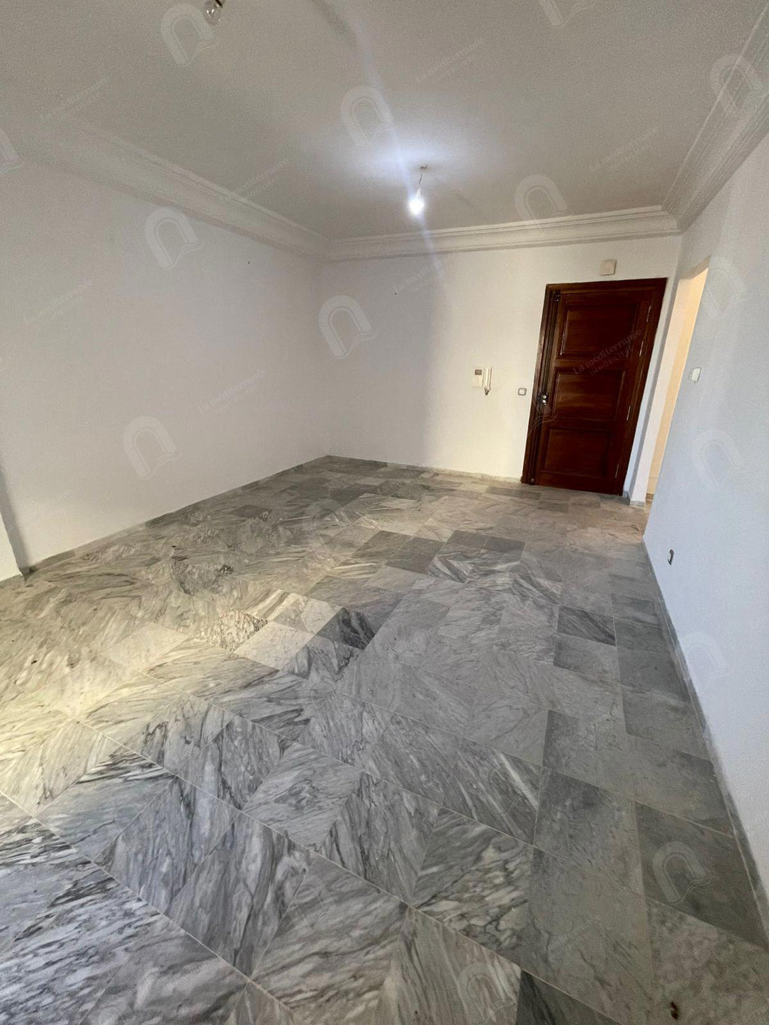 à louer un appartement s+2 aux jardins d'el menzah 2