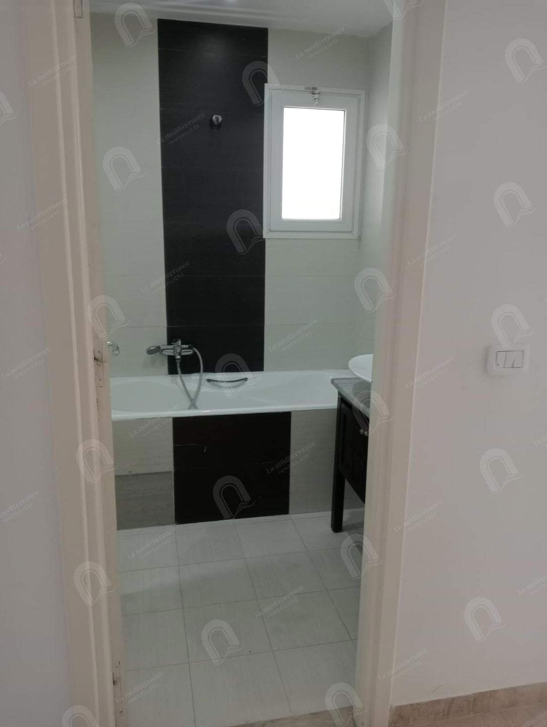 à louer un appartement s+2 aux jardins d'el menzah 2