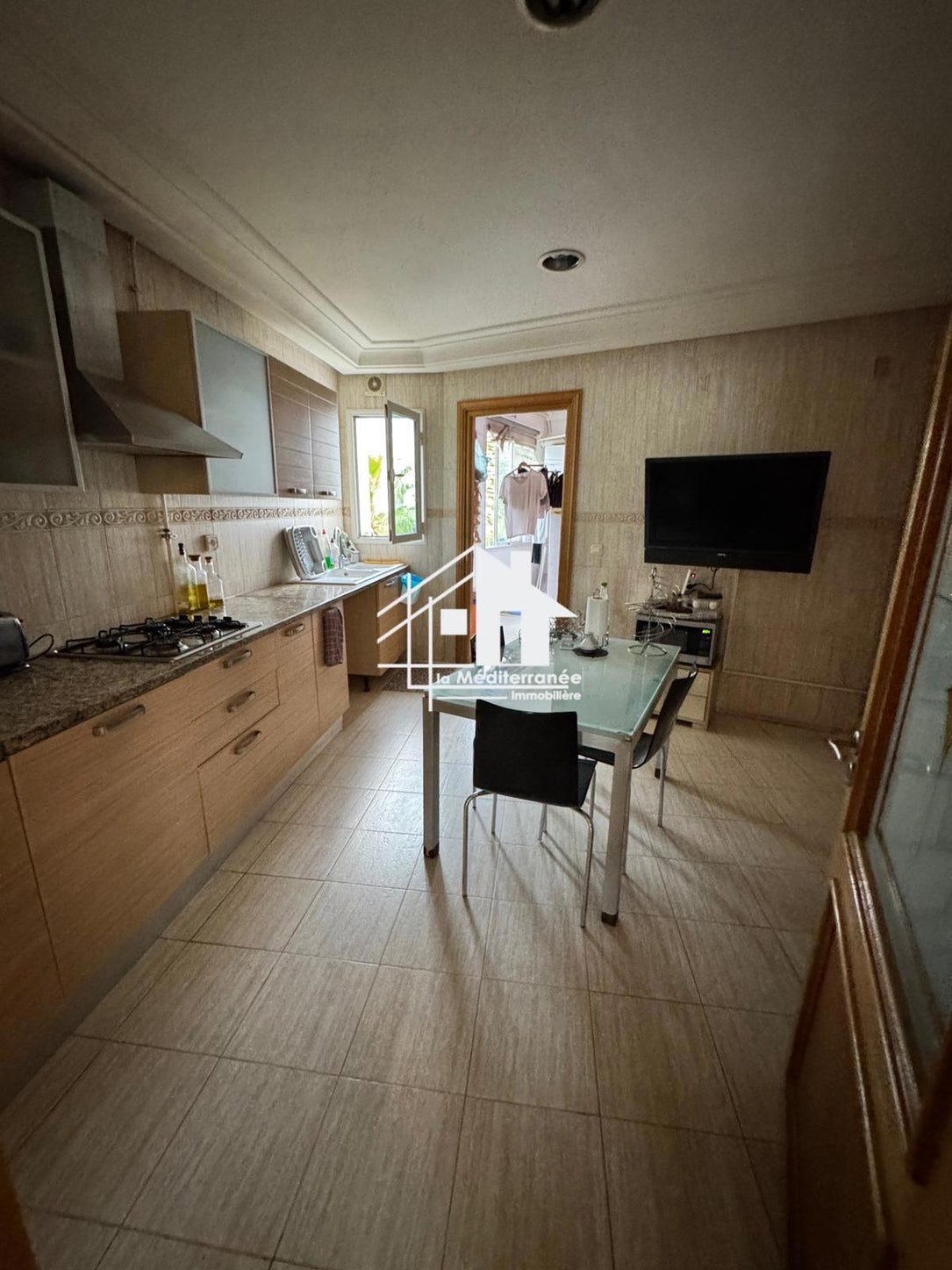 un appartement S+4 aux berges du lac 2