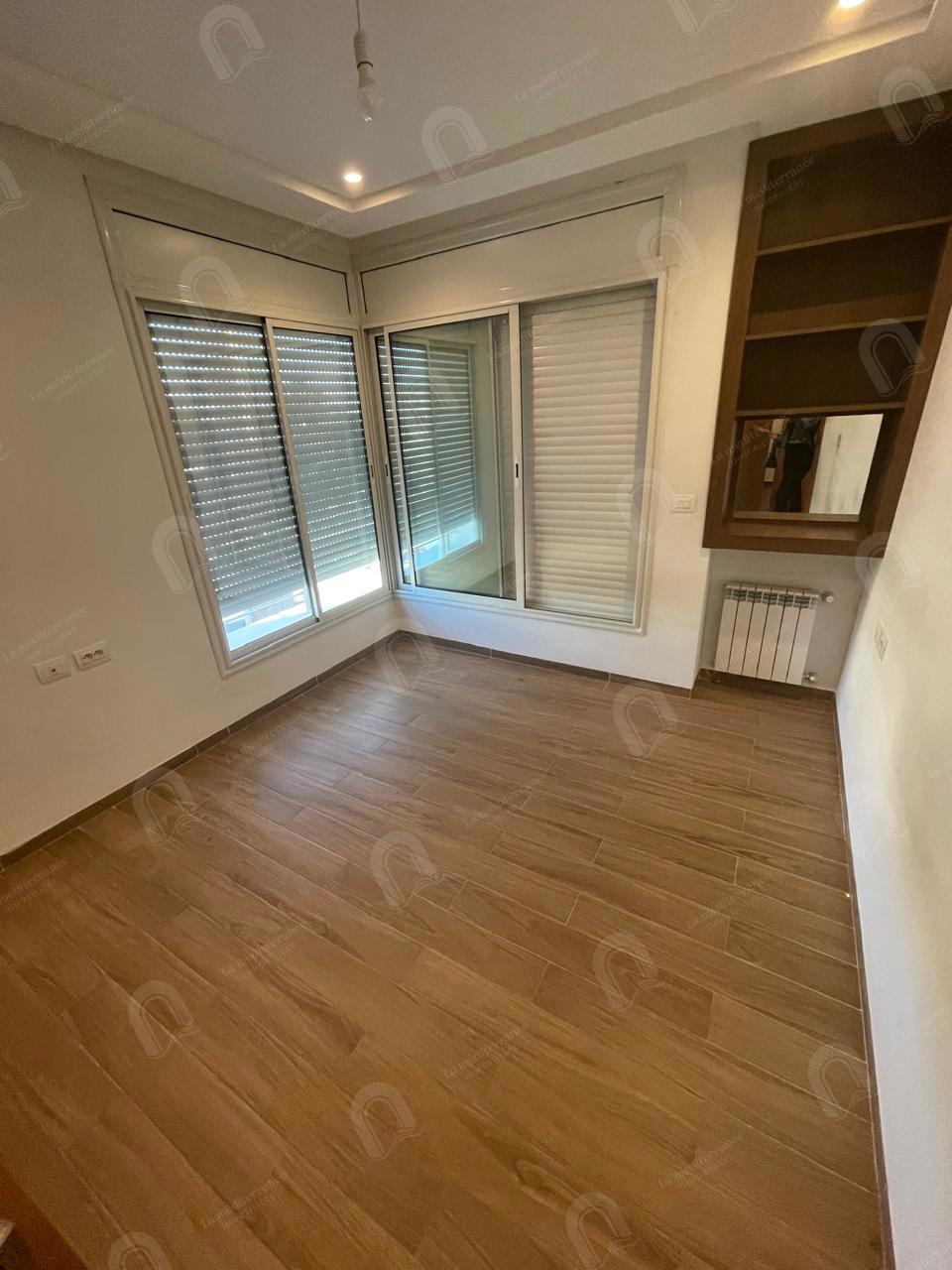 A louer appartement S+2 hst au bardo 20 mars