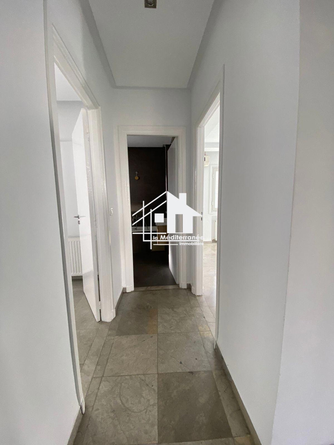 A louer appartement S+2 hst au bardo 2