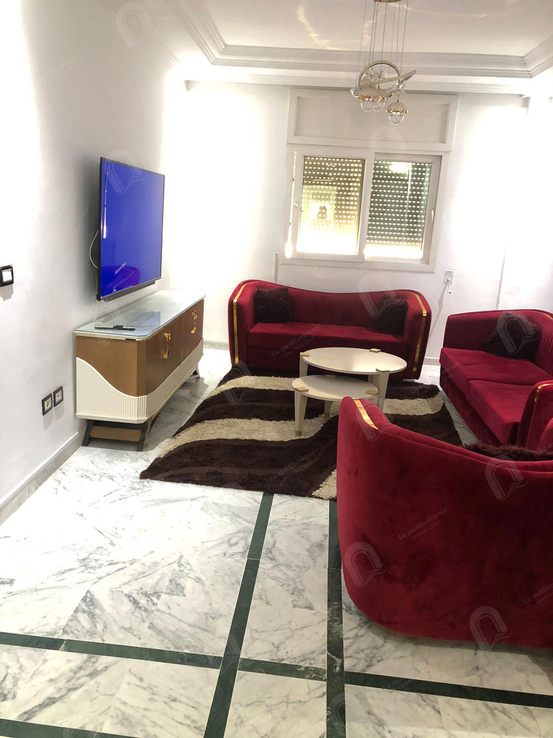 A louer un appartement meublé  s+3 à Menzah 7 biz
