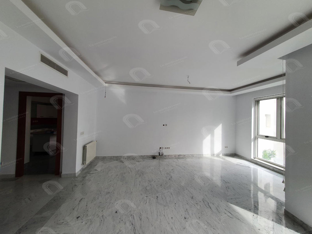 Appartement S+3 aux les berges du lac 2