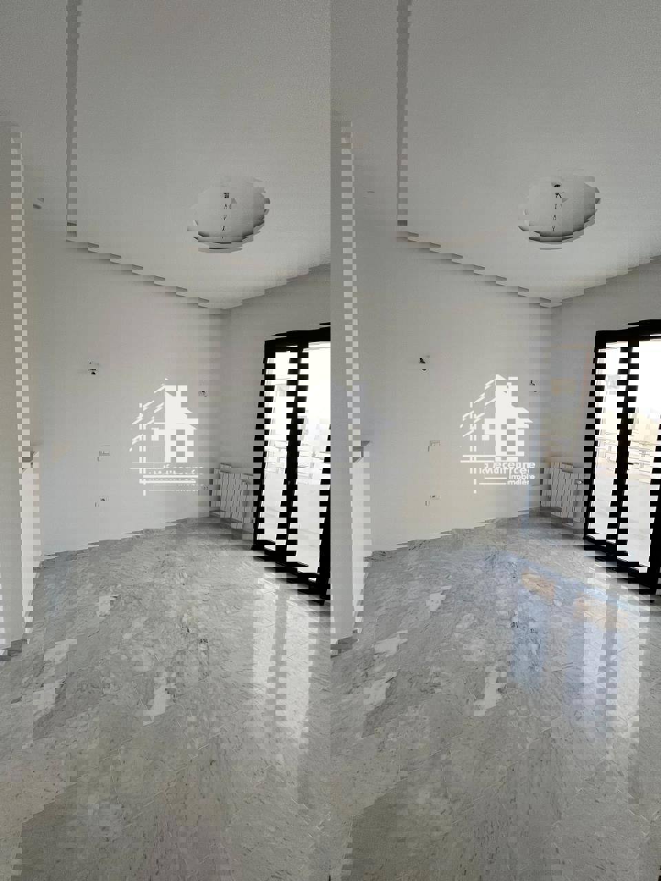 A louer appartement S+3 à la Marsa