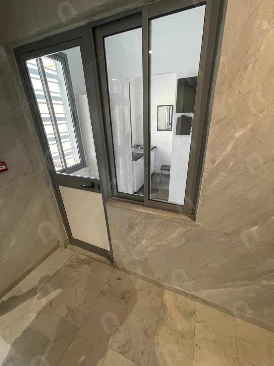 A louer appartement S+2 hst au bardo 20 mars