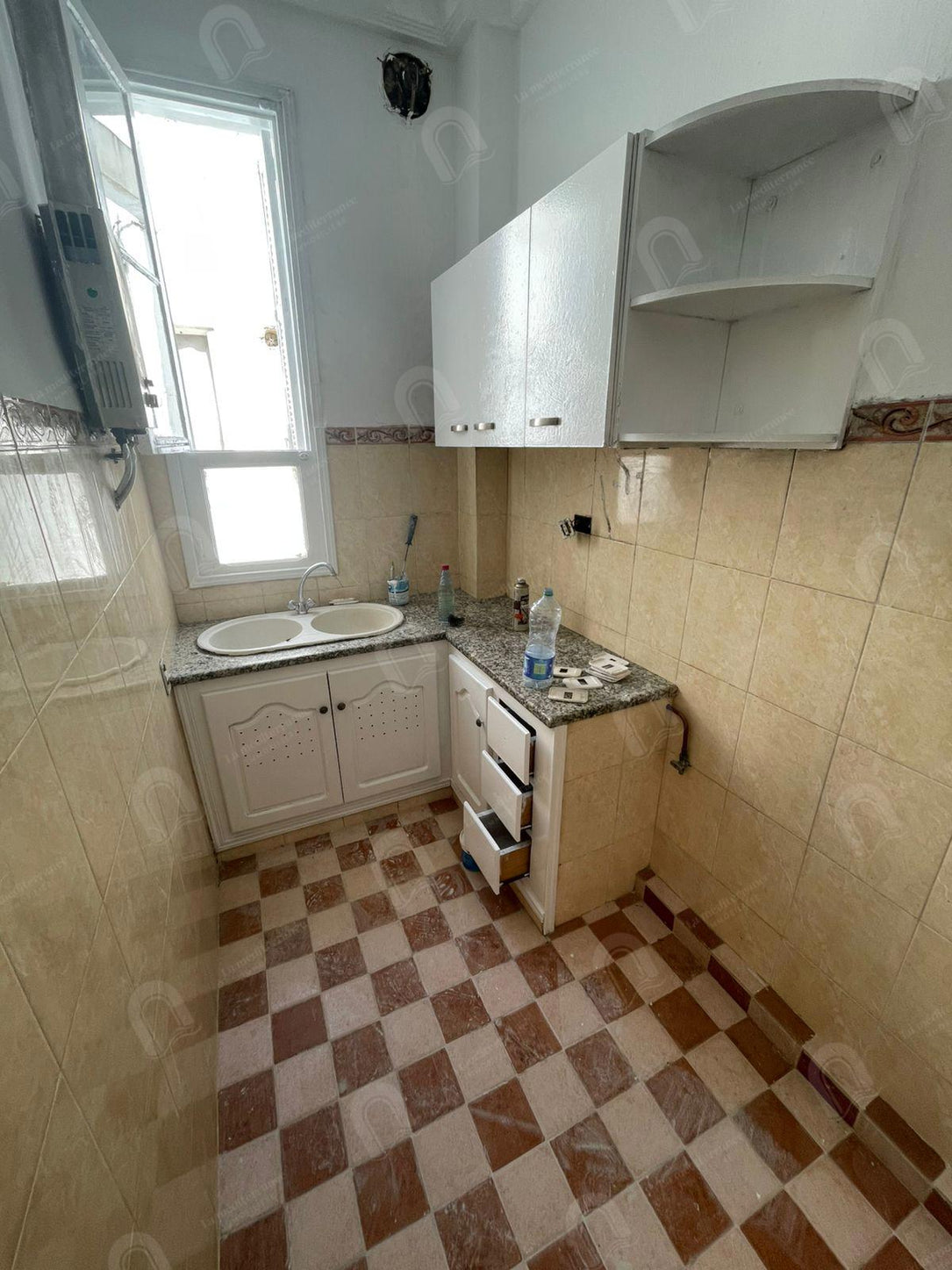 A louer appartement S2 Bardo Centre