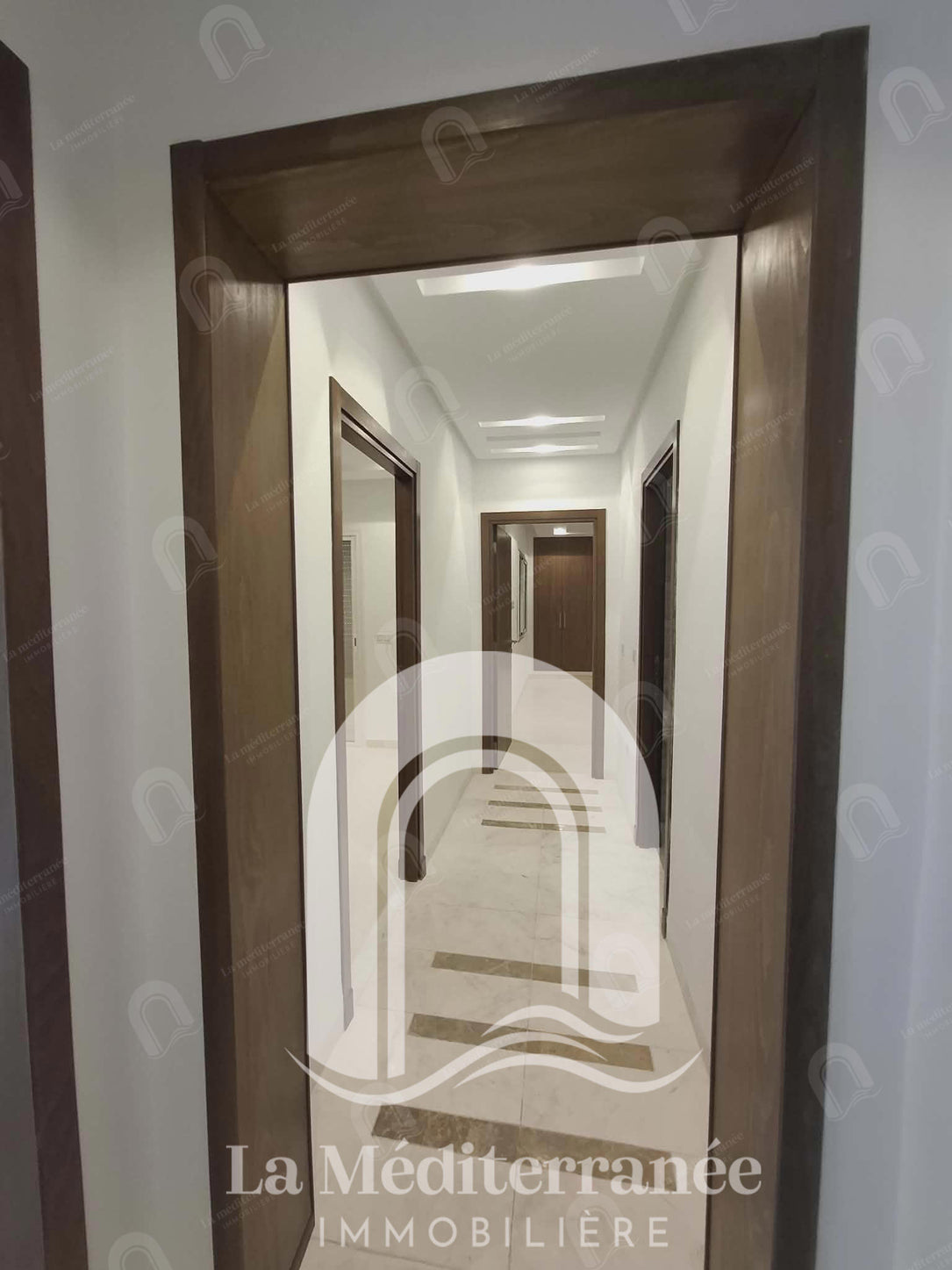 NV Appartement à Mégrine Coteau   S+3