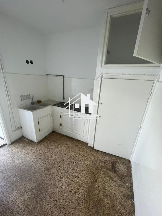 A louer étage de villa S+4 Rdc au bardo