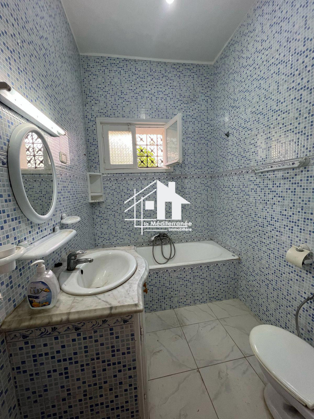 A louer étage de villa S+2 au Bardo