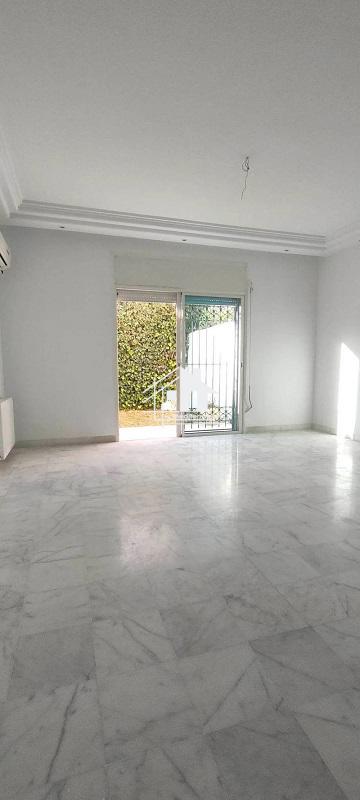 A louer un appartement S+2 avec jardin aux jardins de menzah