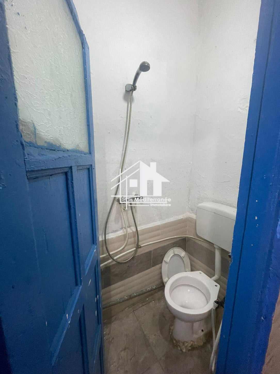 A louer appartement S+2 meublé au centre ville