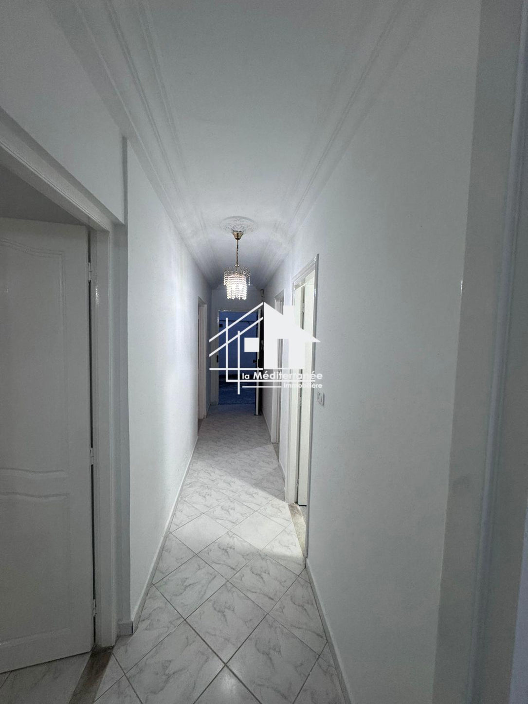 A louer un étage de villa S+2 Rdc au bardo