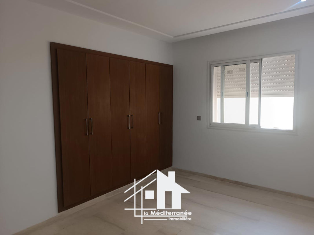 A louer appartement S+2 à la Soukra