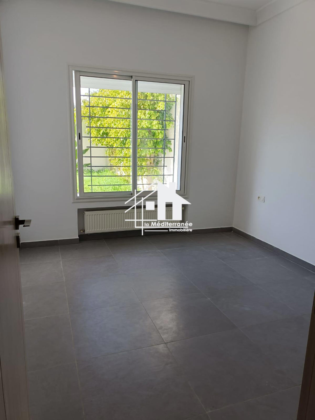 A louer S+1 avec jardin a la Soukra