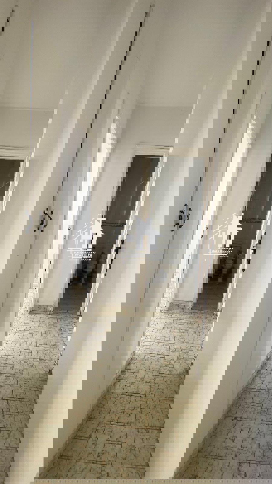 A louer appartement S2 vide à menzah 7