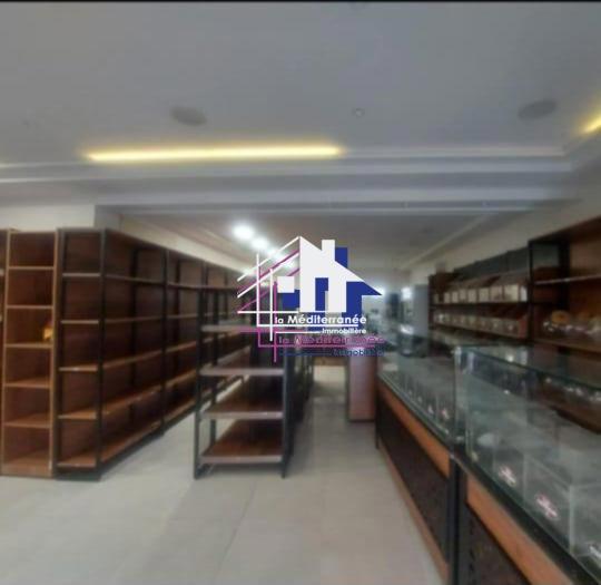 A louer  fond de commerce à Denden