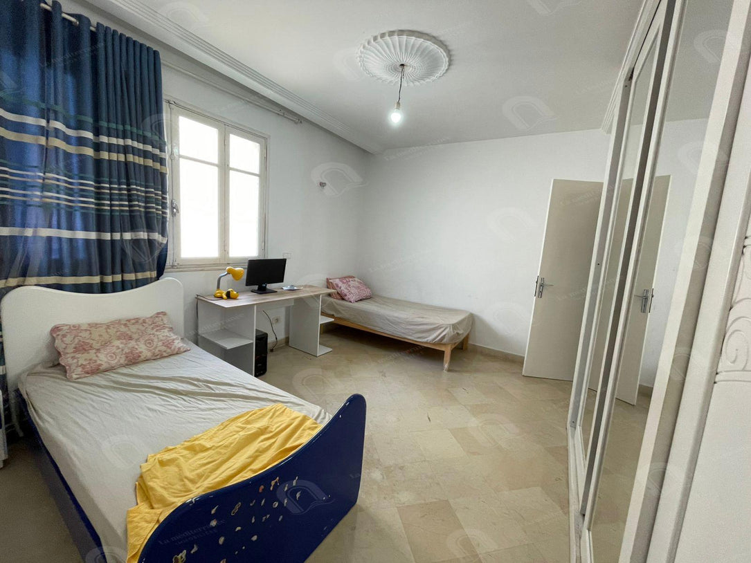 A louer appartement s+3 meublé au belvedere