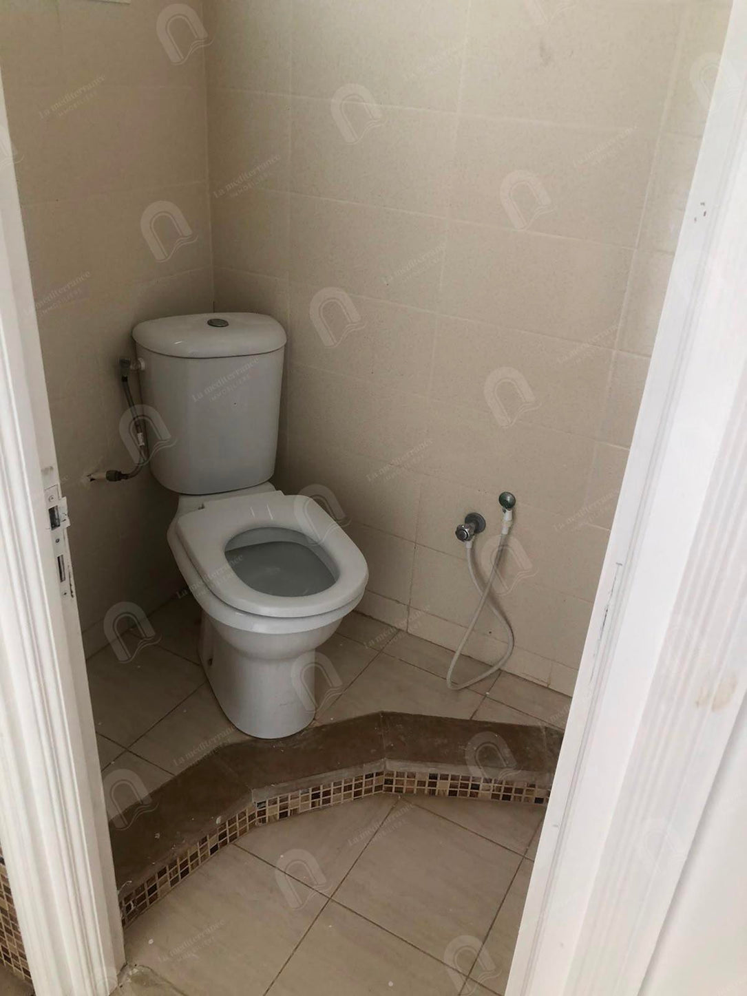 A louer un appartement s+3 à jardin d'el menzah 2
