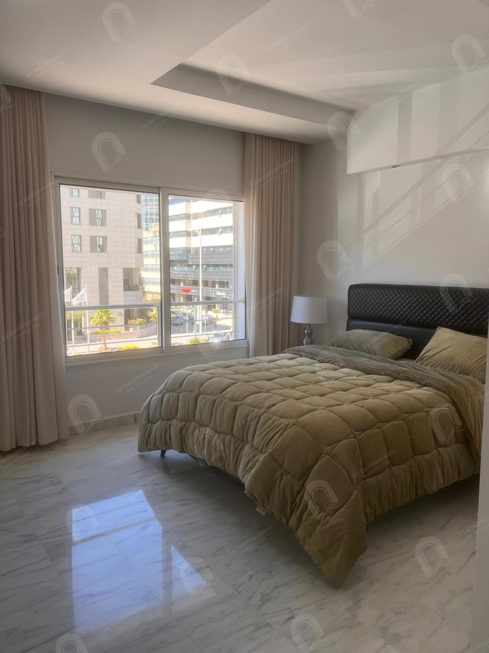 Appartement S+3 aux berges