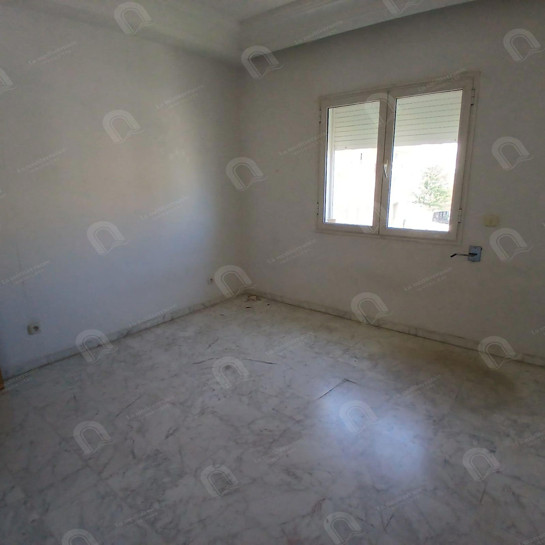 Un appartement S+4 aux Berges du Lac 2