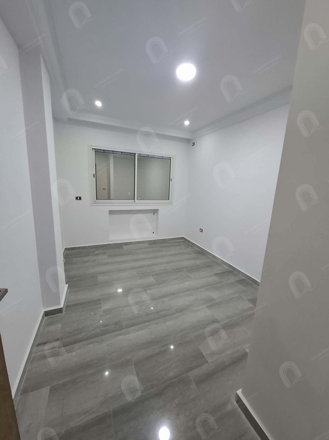 Appartement s+3a rades