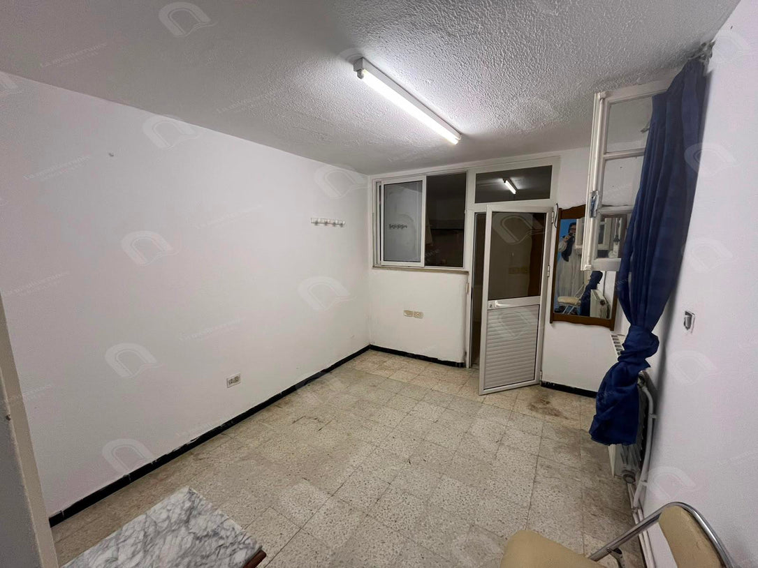 A louer un étage de villa S+1 a bayrem ettounsi