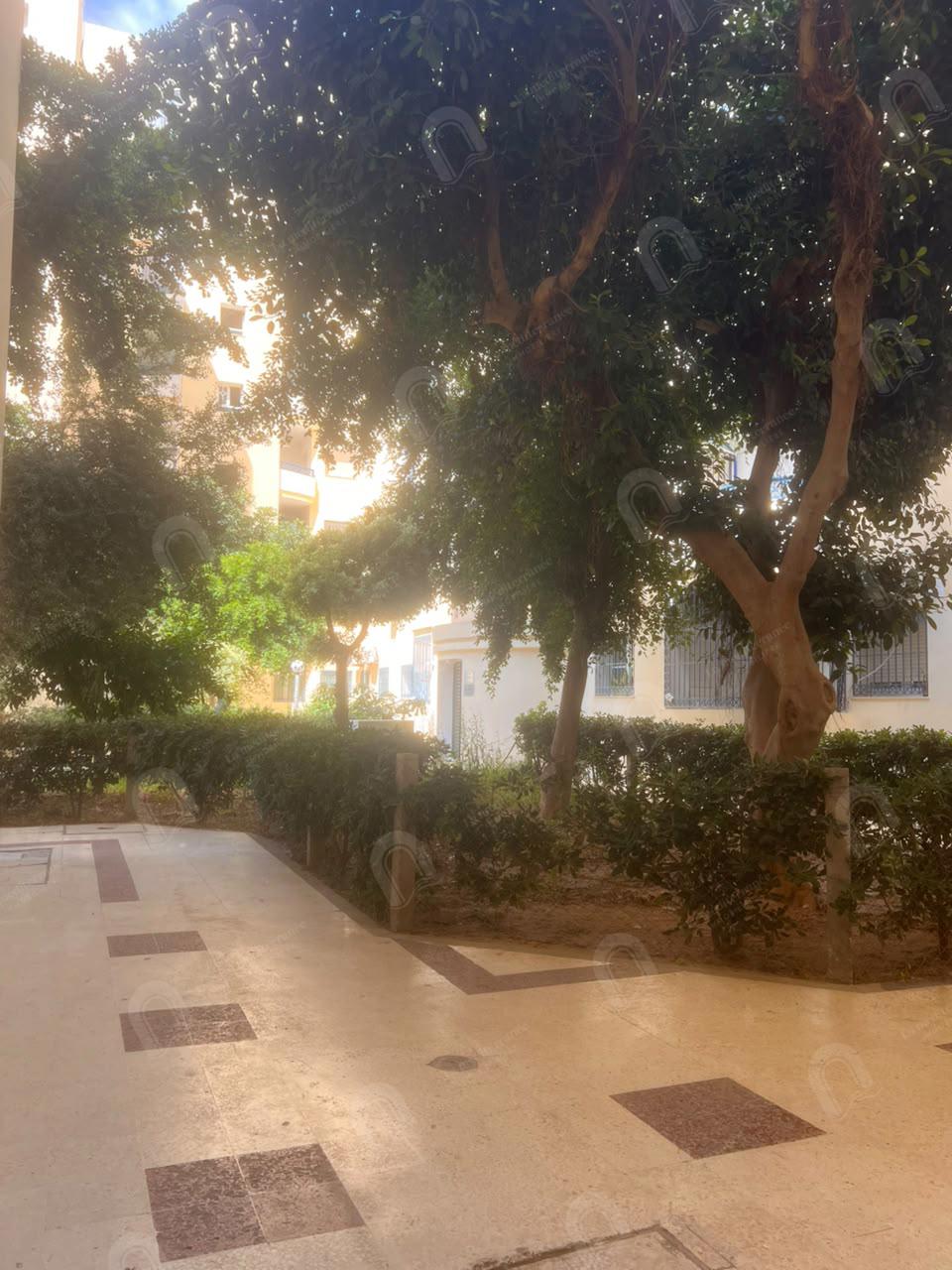 Appartement S+3 à Ain zaghouen
