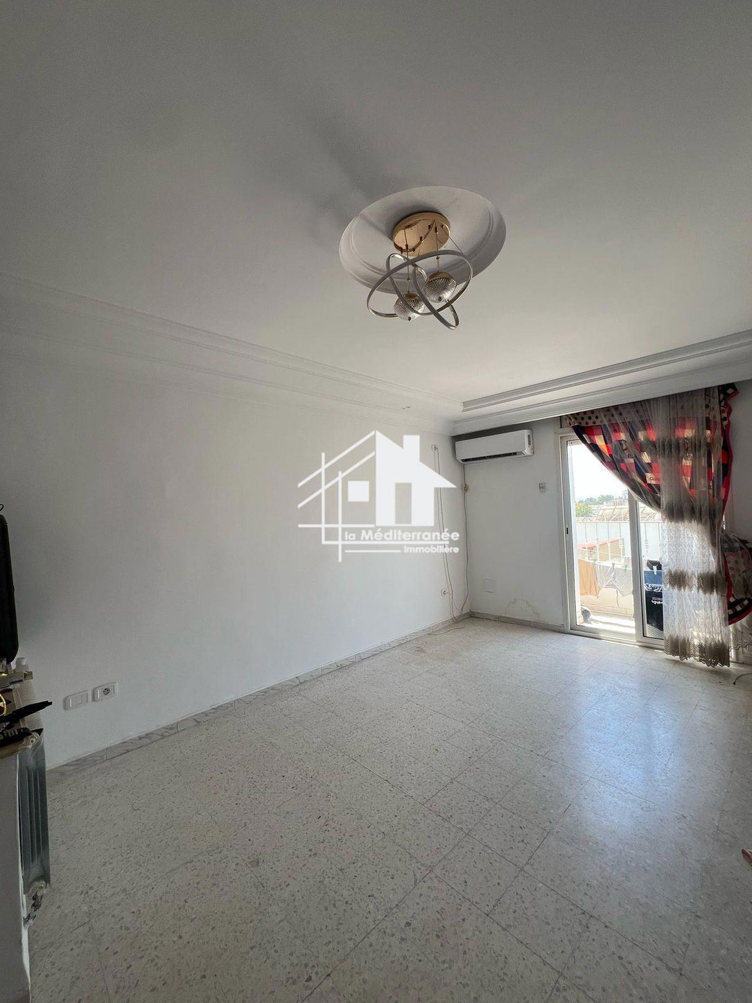 A louer appartement S+3 au Bardo cité sekik