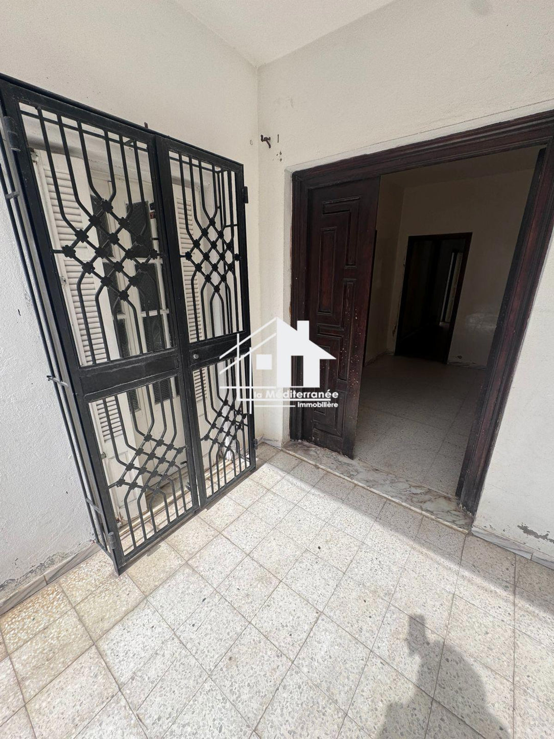A louer étage de villa S+2 Rdc  à khaznadar