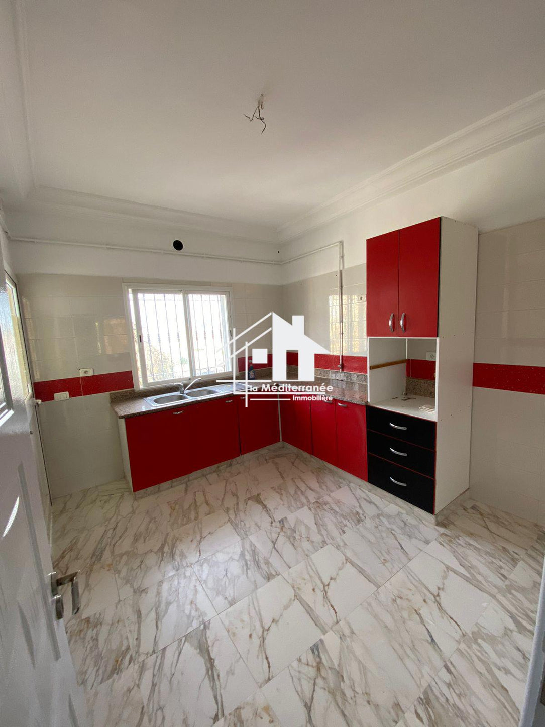 A louer appartement S+2 à bayrem tounsi