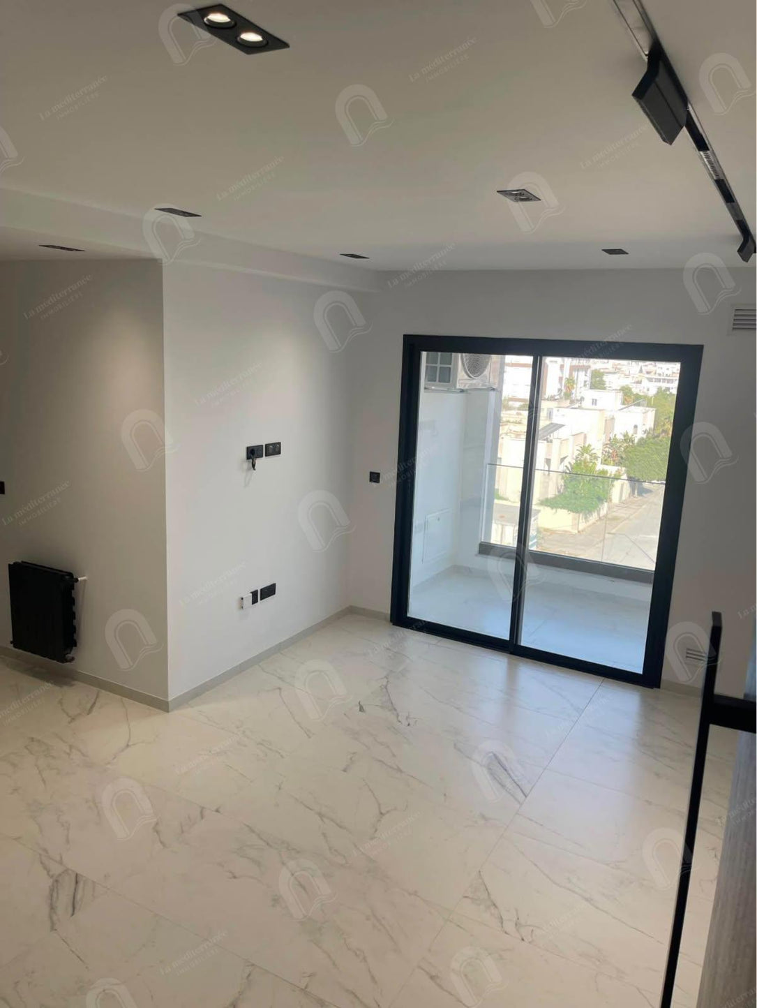 un appartement S+1