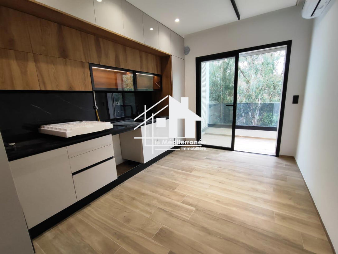 A vendre S+2 directe promoteur a Chotrana 1