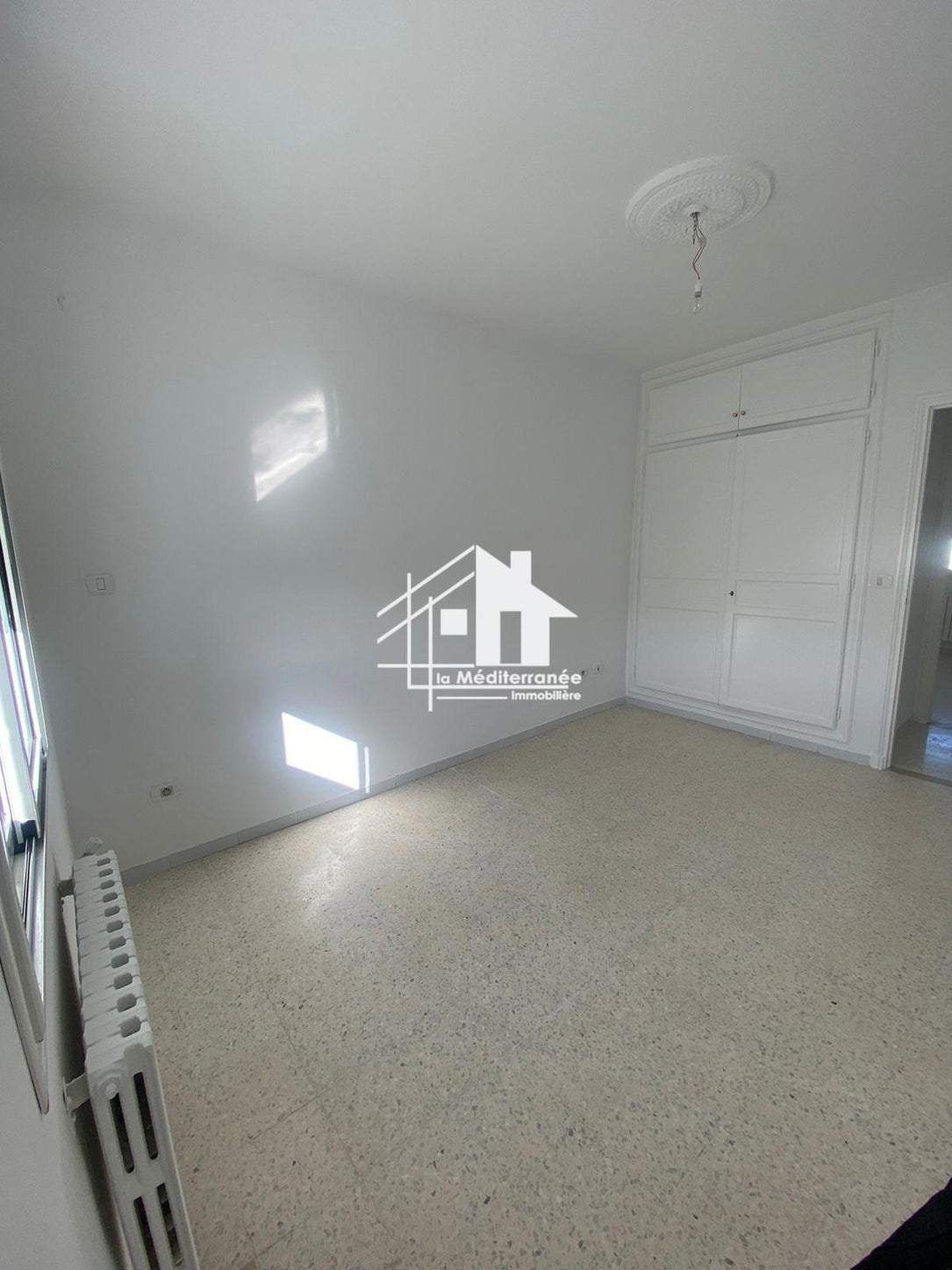 À louer appartement s+3 a cité ennaser 2