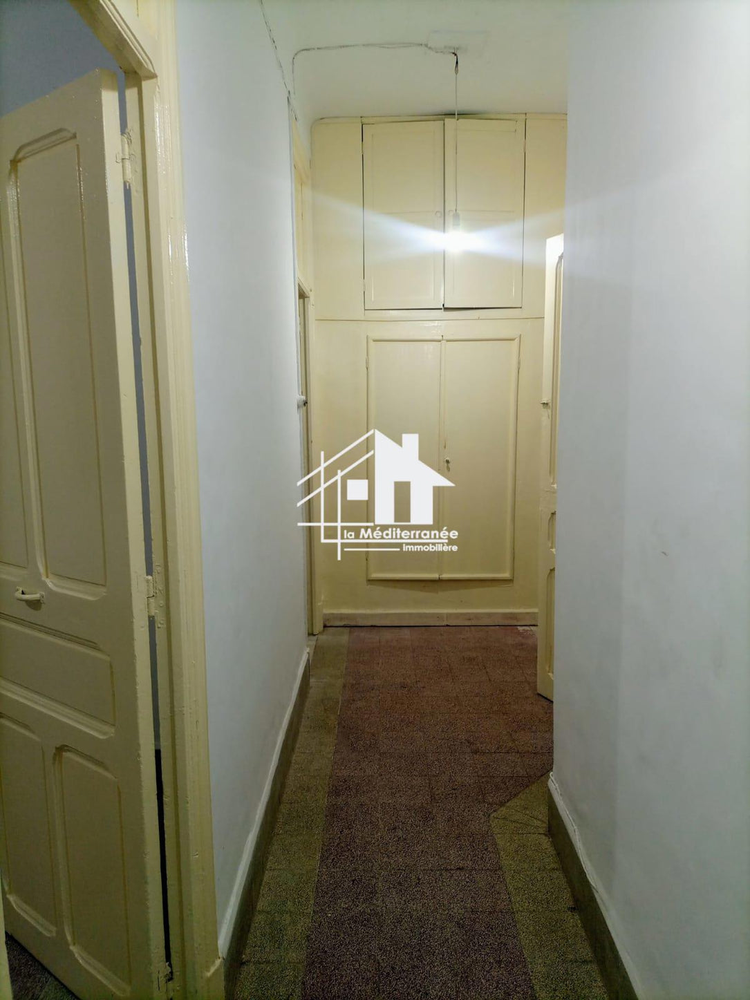 A louer appartement S+2 au passage