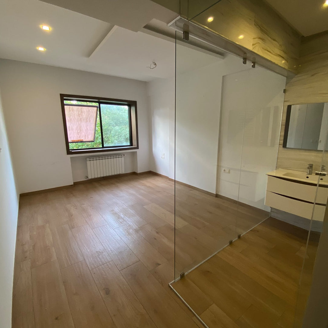 Duplex avec piscine s+3 chotrana 1 3000 DT