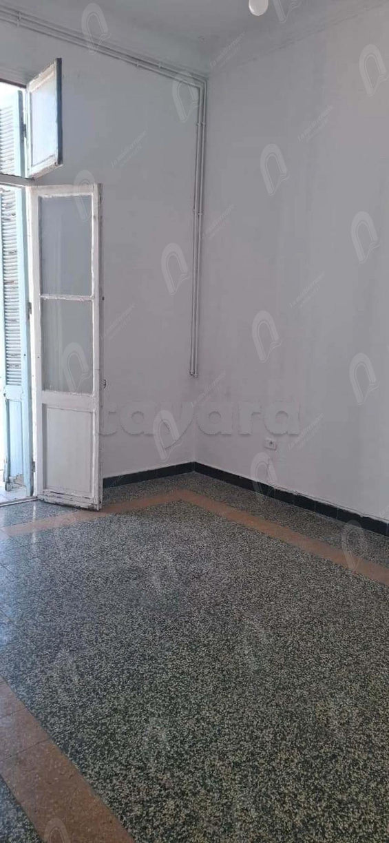 A louer appartement S+2 au centre ville