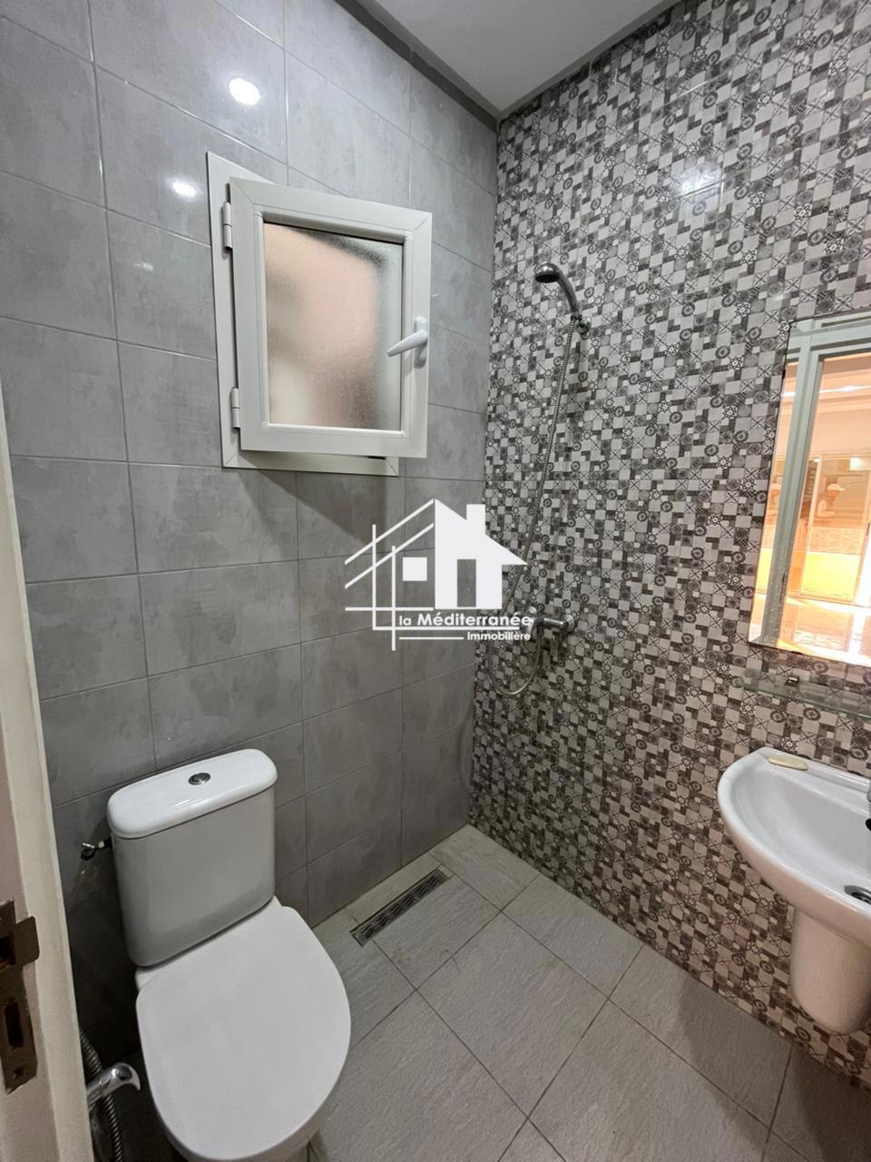 A louer appartement S+1 a boumhal
