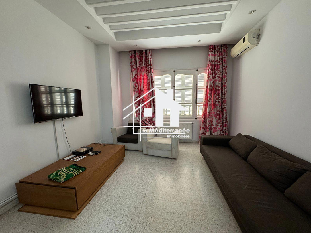 un duplex S+4 avec piscine à la Marsa
