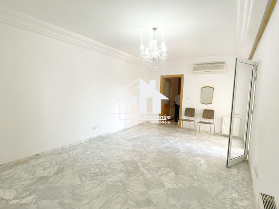 A vendre s2 à ain zaghouan nord