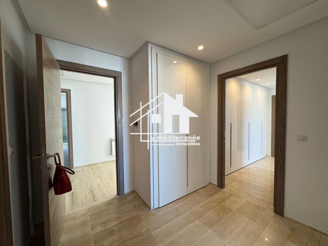 Appartement S+3 au lac 2