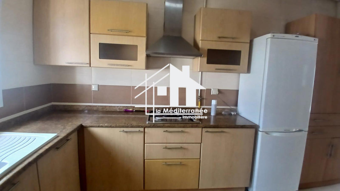 un appartement S+2 aux berges du lac 2