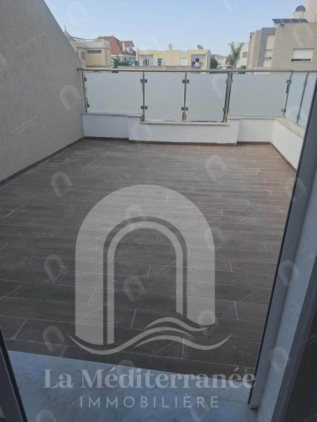 NV Appartement à Mégrine Coteau   S+3