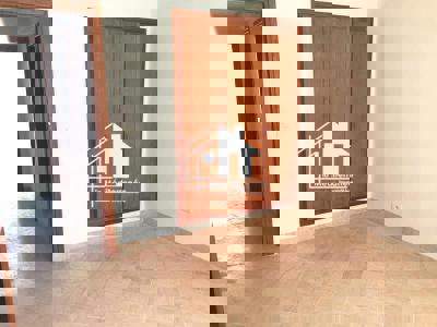 A louer S2 avec jardin à sidi daoud