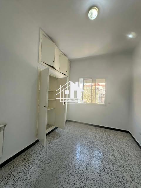 Etage de villa  à Sidi Rezig