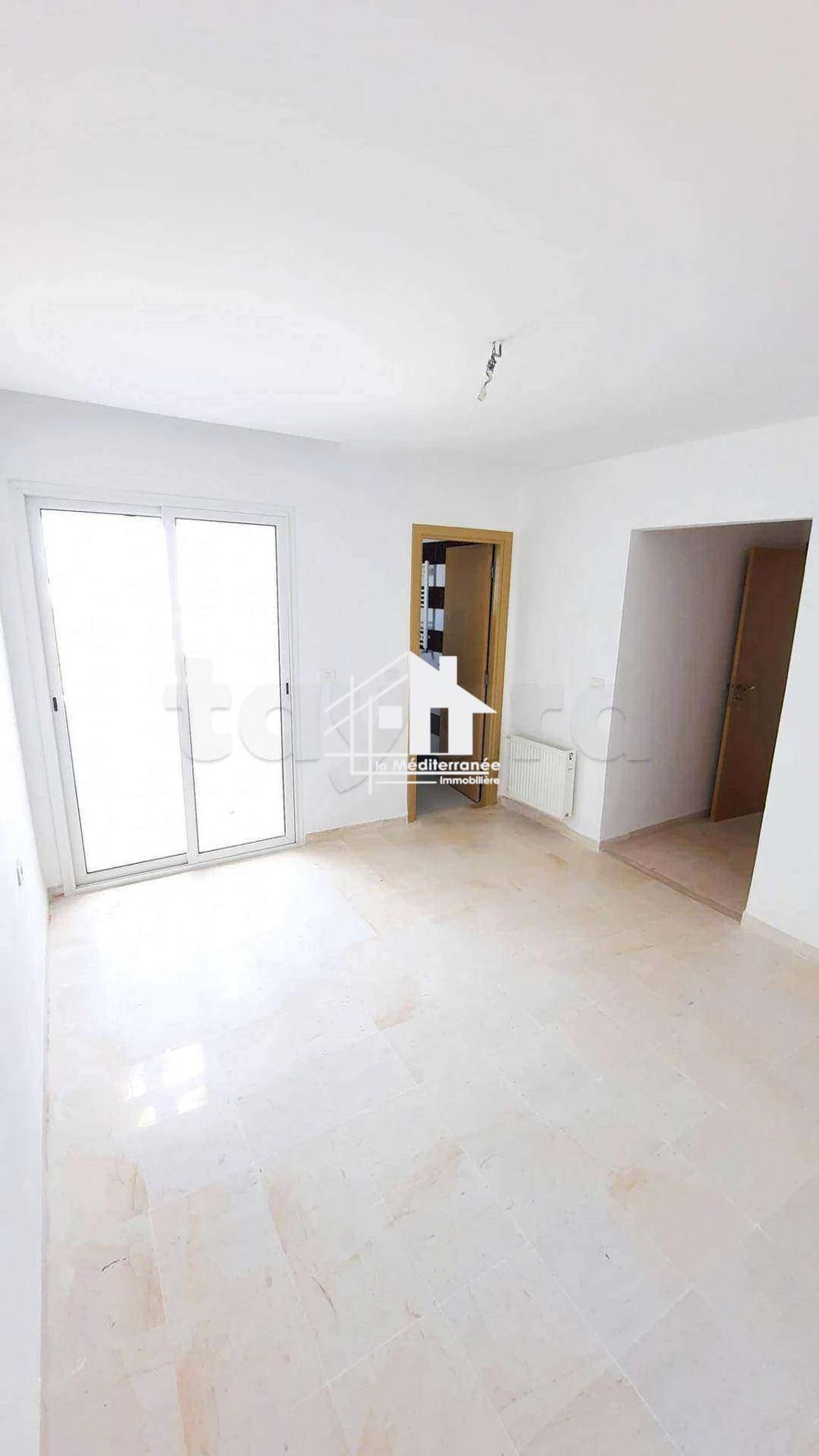 A louer appartement S+3 à la Manouba