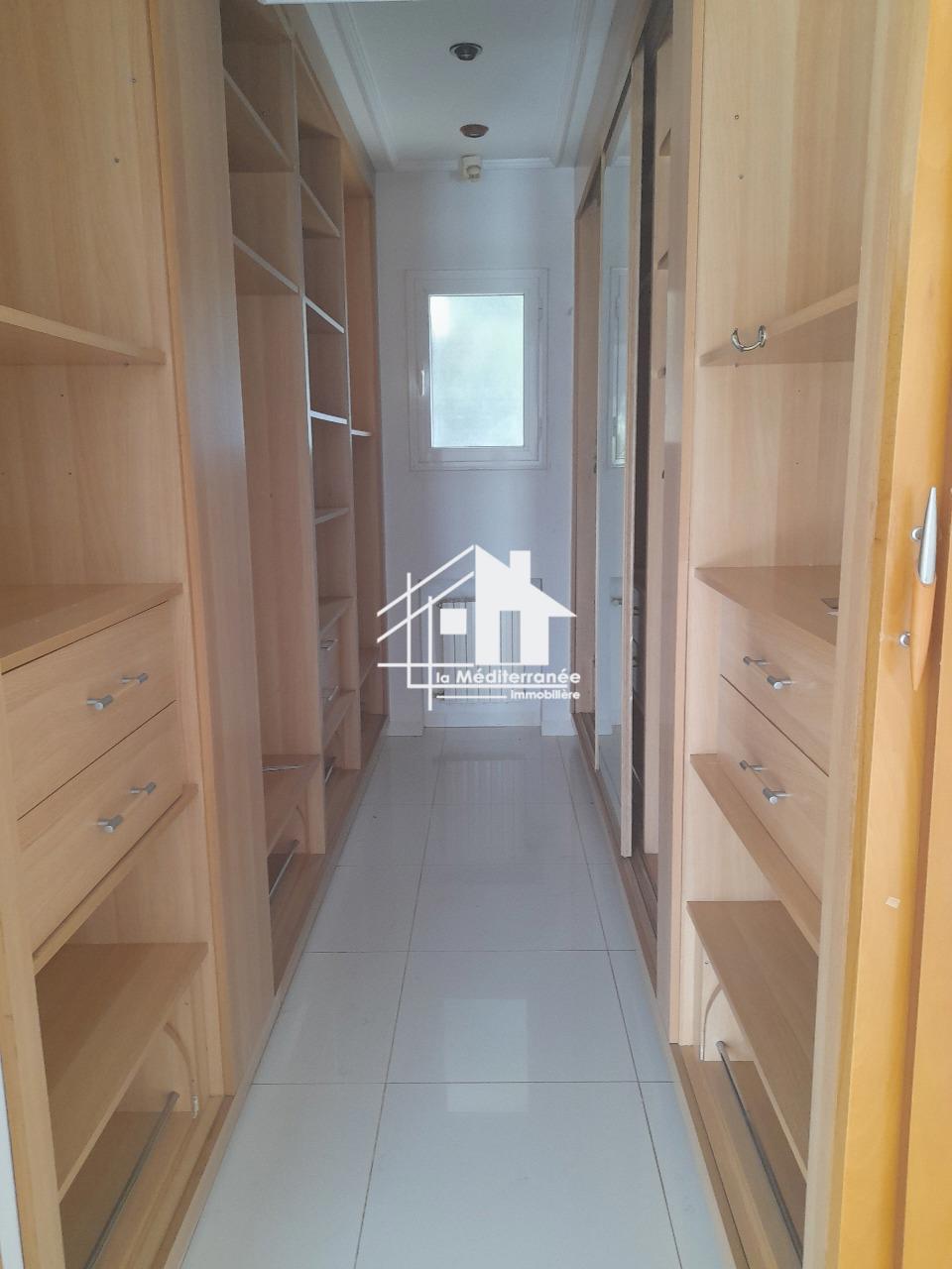 A louer Duplex à Mutuelle Ville