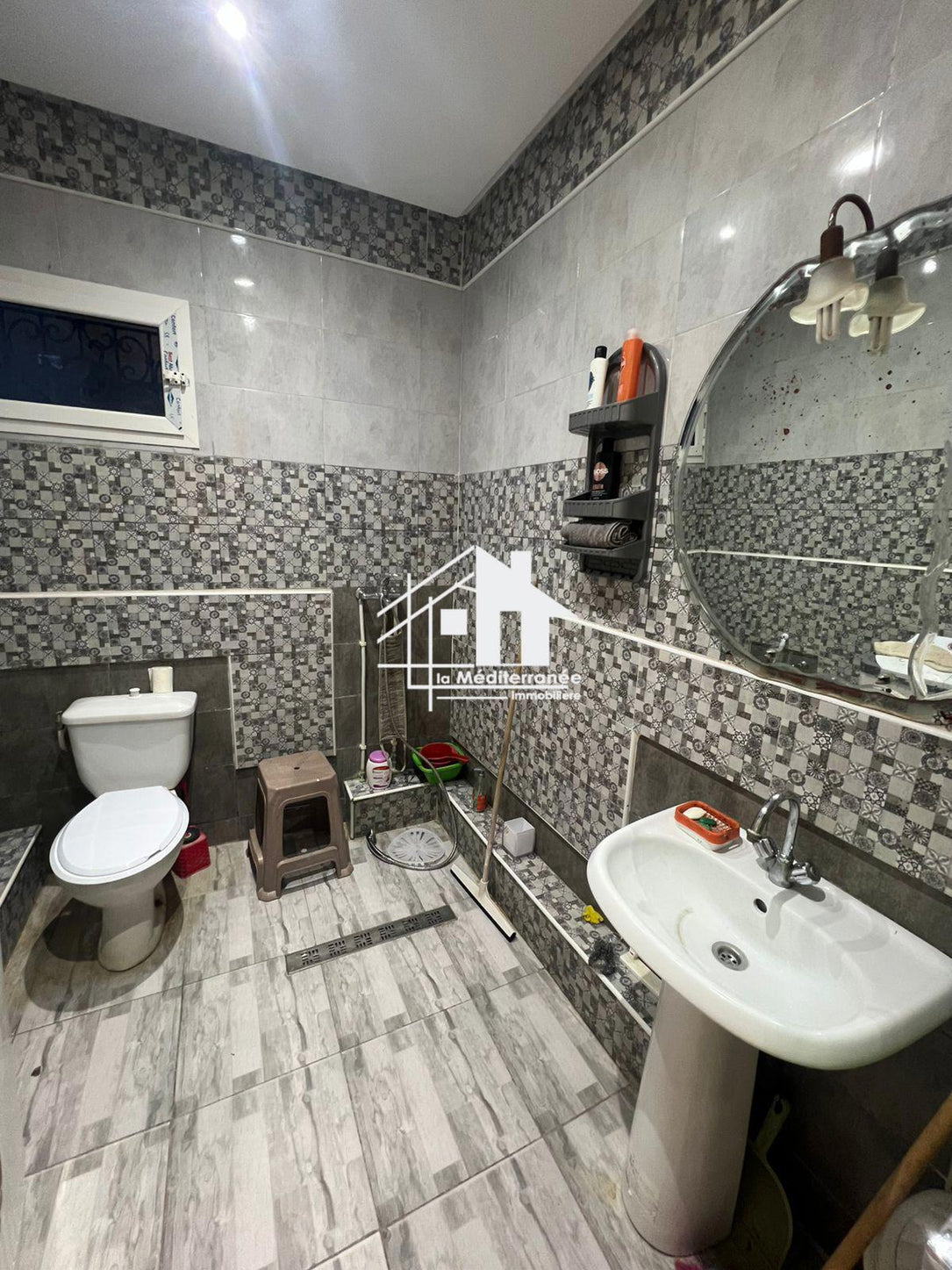 A louer étage de villa S+2 meublé au Bardo