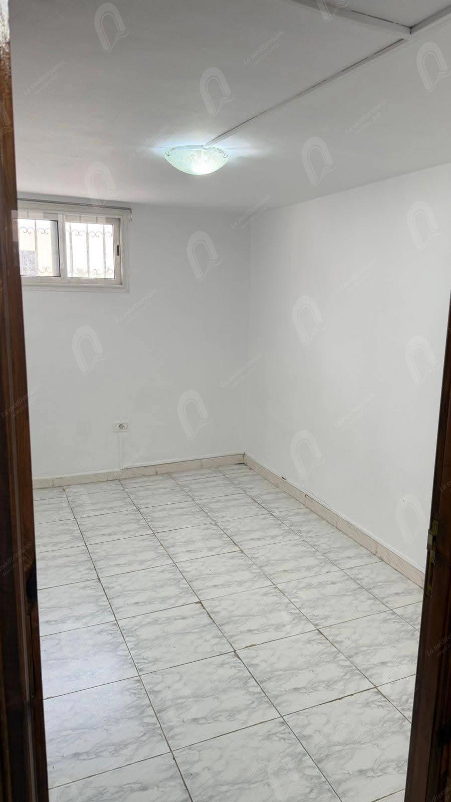 A louer appartement S+2 au centre ville Tunis